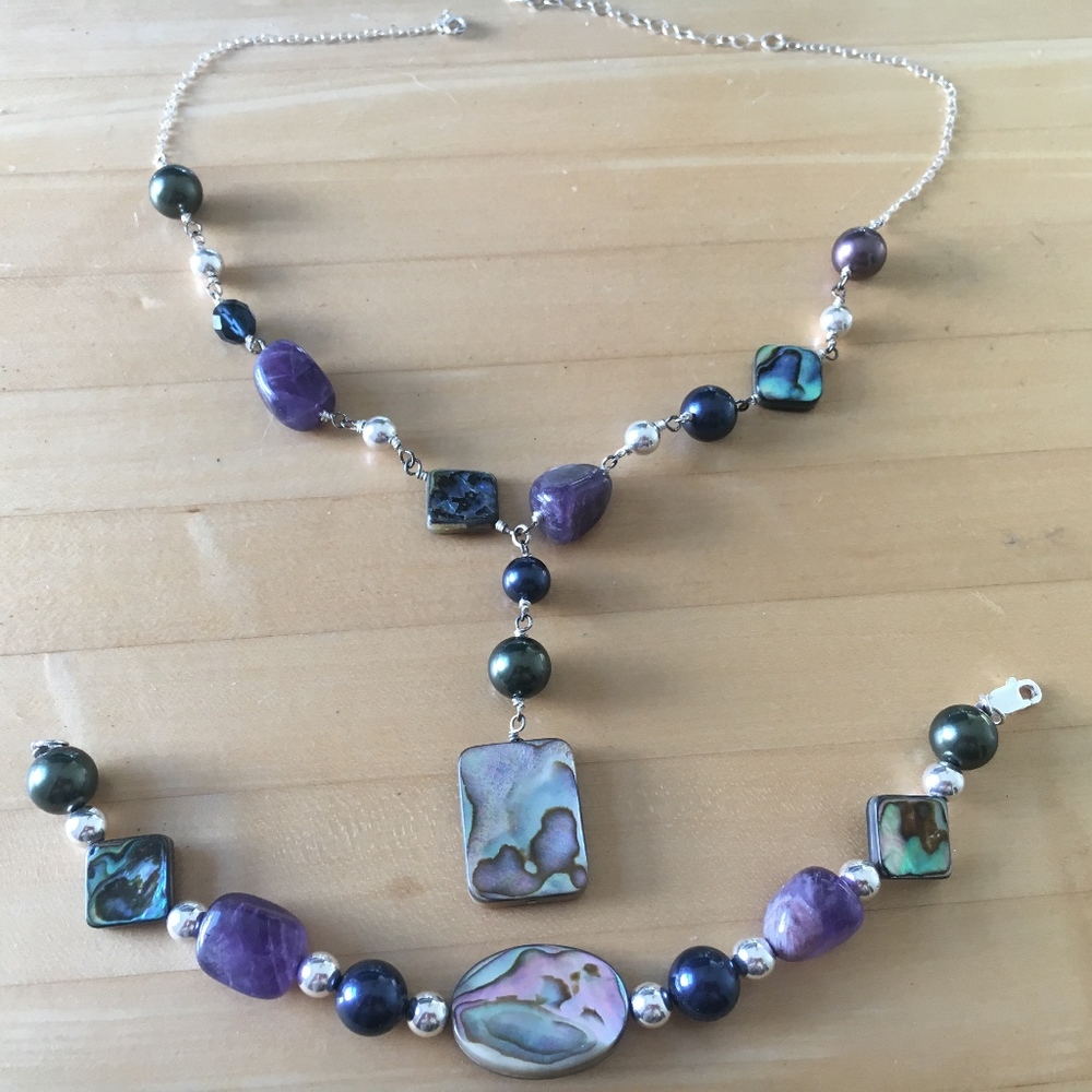 Abalone Shell Necklace and bracelet